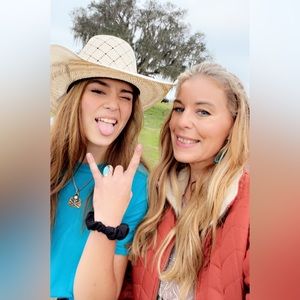 Meet your Posher, Tabitha